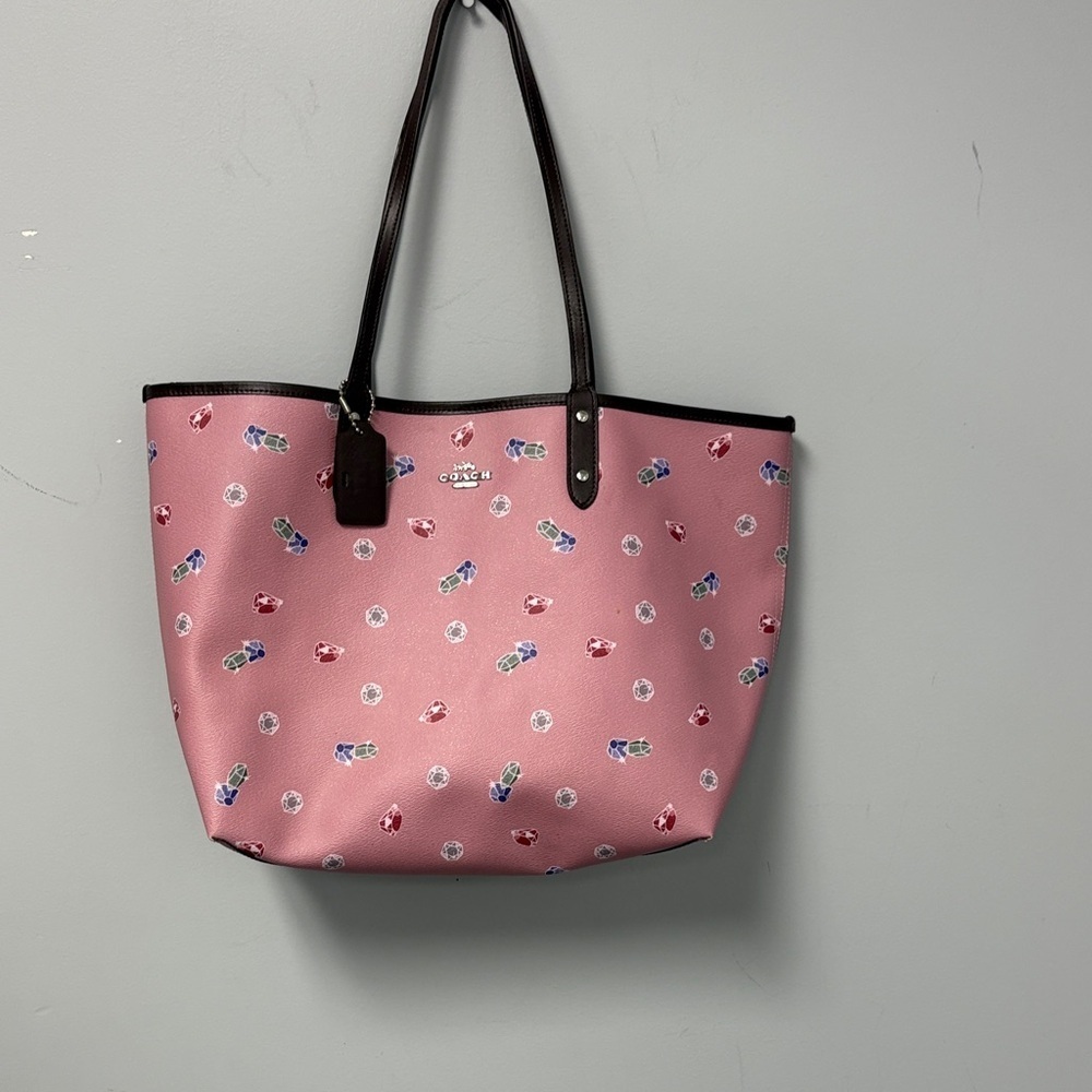 Coach X Disney Snow White Reversible Tote